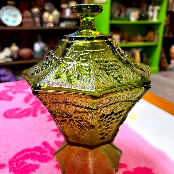 Anchor Hocking Other - VTG Anchor Hocking Green Grapevine Lidded Glass Compote Candy Dish
